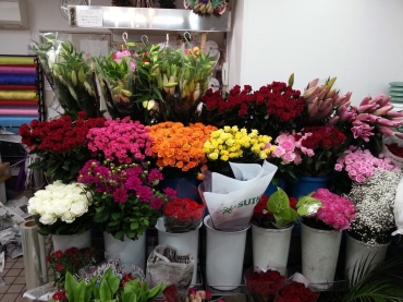 「フラワーサロン花徳」　（石川県金沢市）の花屋店舗写真4