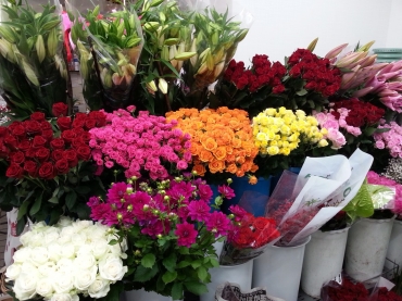 「フラワーサロン花徳」　（石川県金沢市）の花屋店舗写真2